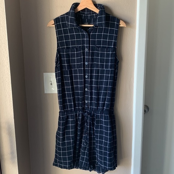 ANN TAYLOR FACTORY Navy Blue and White Plaid Print Sleeveless Romper - Picture 2 of 7